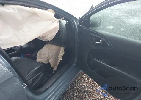 2015 Chrysler 200 S from USA, damaged, VIN 1C3CCCBB7FN614144